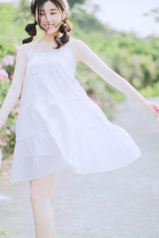 办公室的超短裙女教师美女